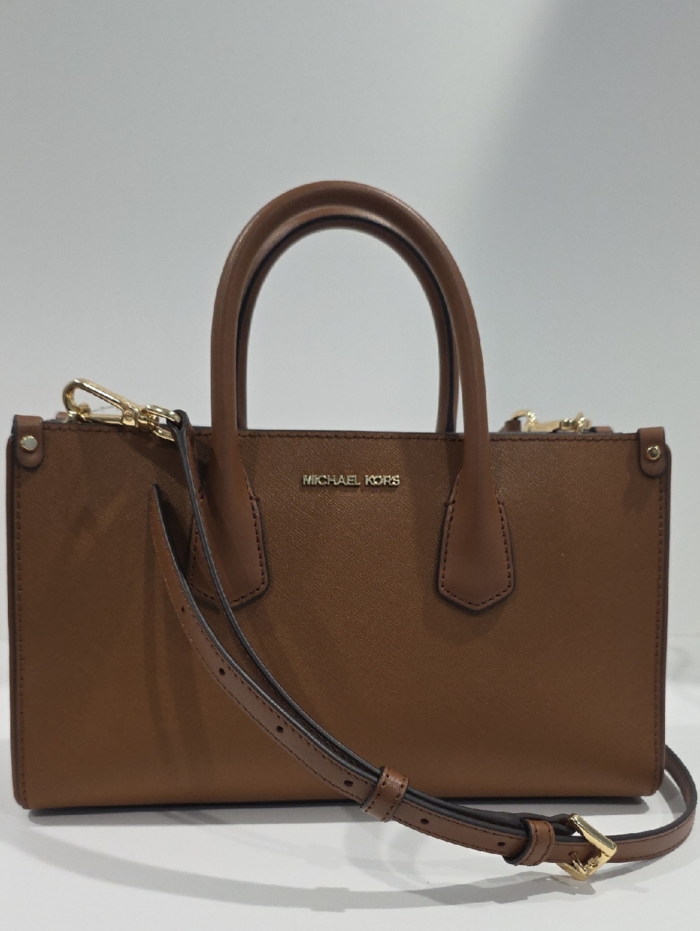 NWT ☑️ Michael Kors MAPLE Small EW Saffiano Leather Satchel LUGGAGE⭐ NWT